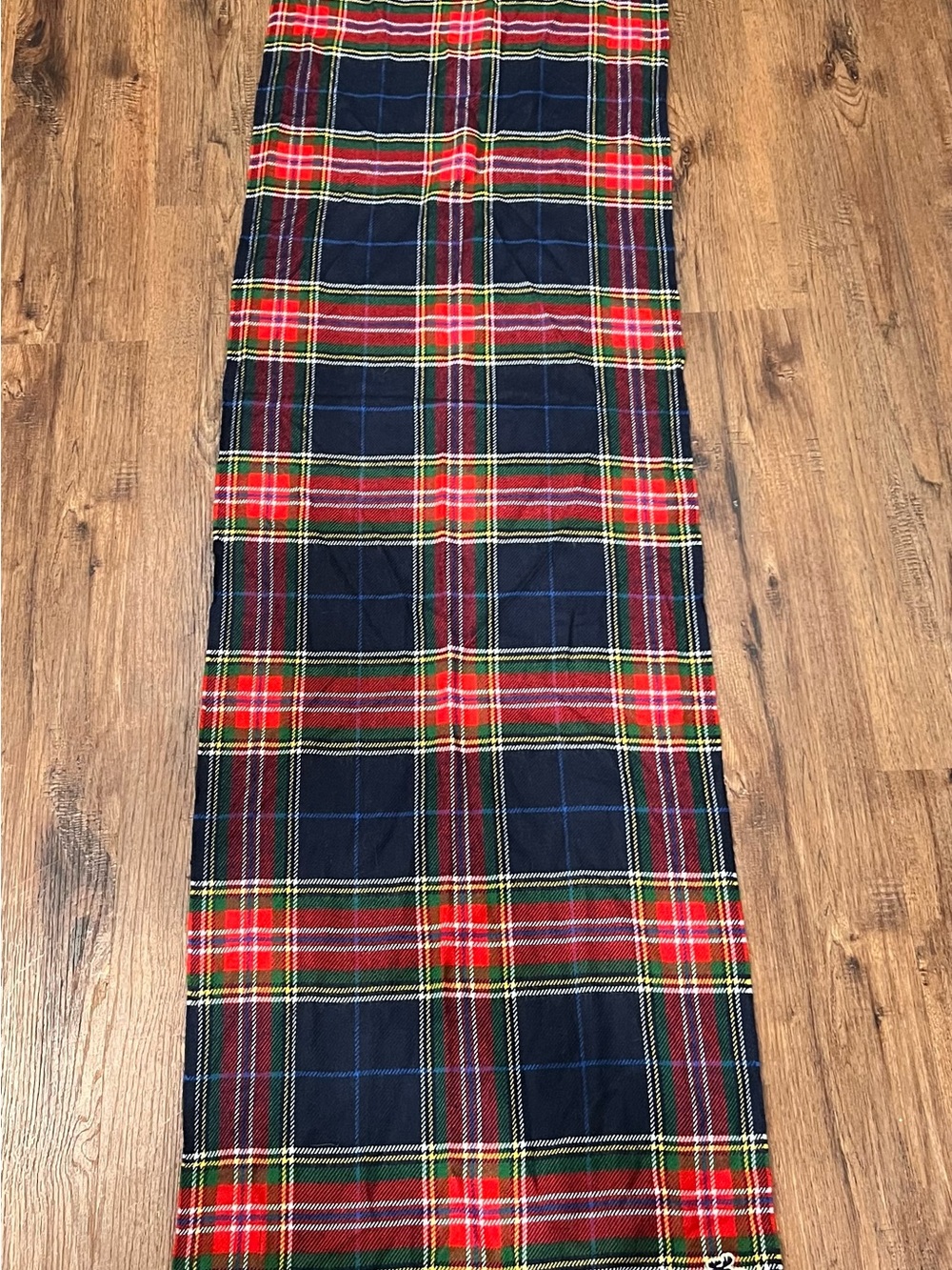 Abercrombie & Fitch 100% Silk Tartan Plaid Moose Logo Scarf